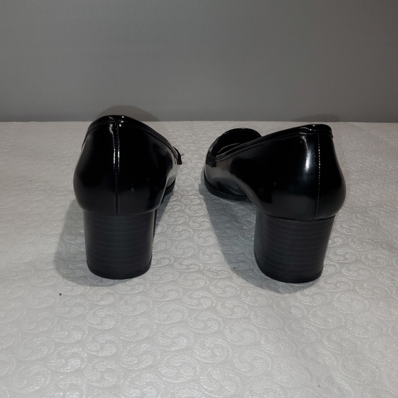 Ladies American Eagle Loafers - Picture 3 of 5